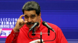 Evangélicos criticam Maduro por oferecer dinheiro às igrejas: ‘Politização da fé’