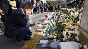 Pastores lamentam a morte de 154 pessoas em celebração do Dia das Bruxas, em Seul