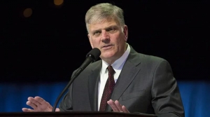 “O julgamento está chegando”, adverte Franklin Graham aos americanos