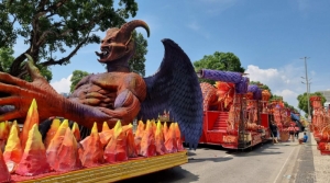 Desfile de Carnaval no Rio ataca a fé cristã, distorce a Bíblia e provoca reações