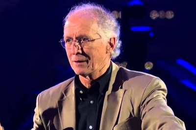 John Piper afirma que não há como pregar o evangelho e ser “politicamente correto”