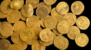 Arqueólogos encontram moedas de ouro da era bizantina em Israel